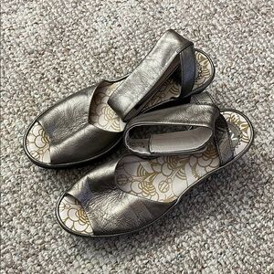 Fly London Metallic Open-Toe Sandals